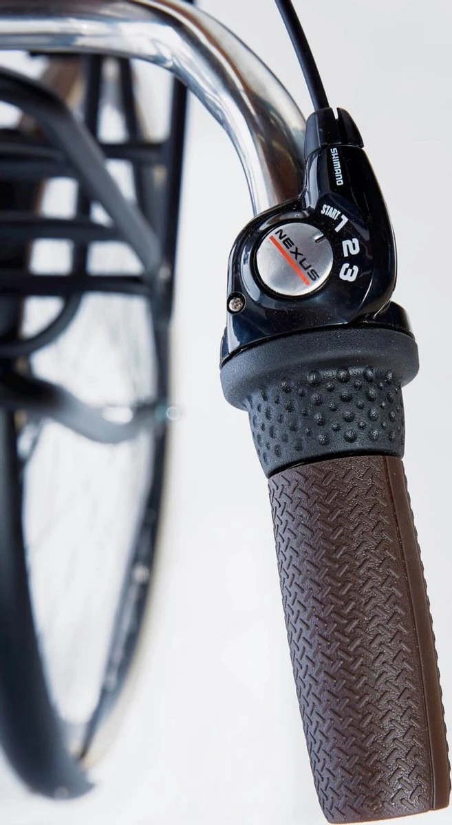 Cortina U4 - Stadsfiets - D50 - Jet Black Matt - R3 3 Cortina U4 - Stadsfiets - D50 - Jet Black Matt - R3 - Afbeelding 2