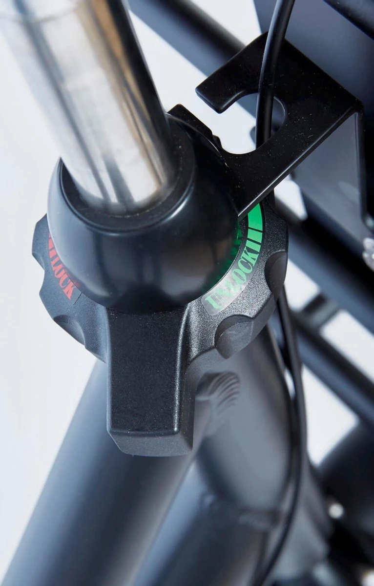 Cortina U4 - Stadsfiets - D50 - Jet Black Matt - R3 7 Cortina U4 - Stadsfiets - D50 - Jet Black Matt - R3 - Afbeelding 6